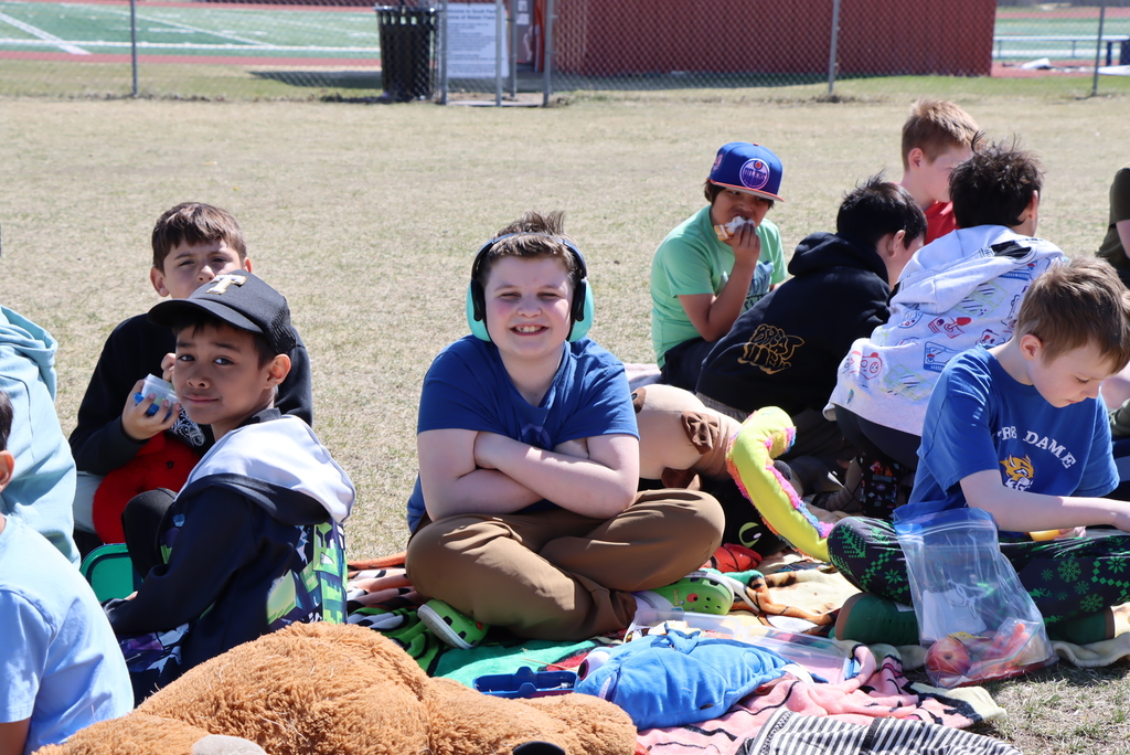 students at a teddy bear picnic