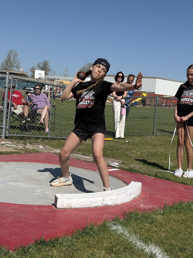  #BobcatPride #CodeOfTheCats #DrBrosseau #TrackAndField #StudentAthletes #Teamwork #MiddleSchoolSports #ProudSchool #GoBobcats 🐾