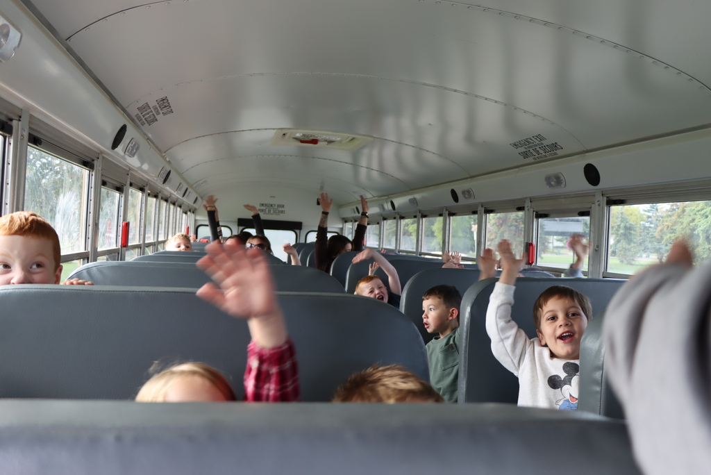 bus safety presentation to a kinder class