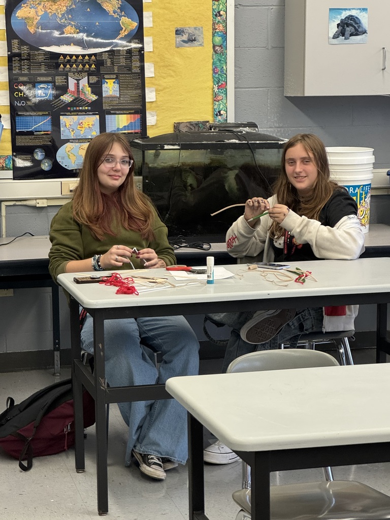 Service Club students make Christmas ornaments to send to troops and veterans.