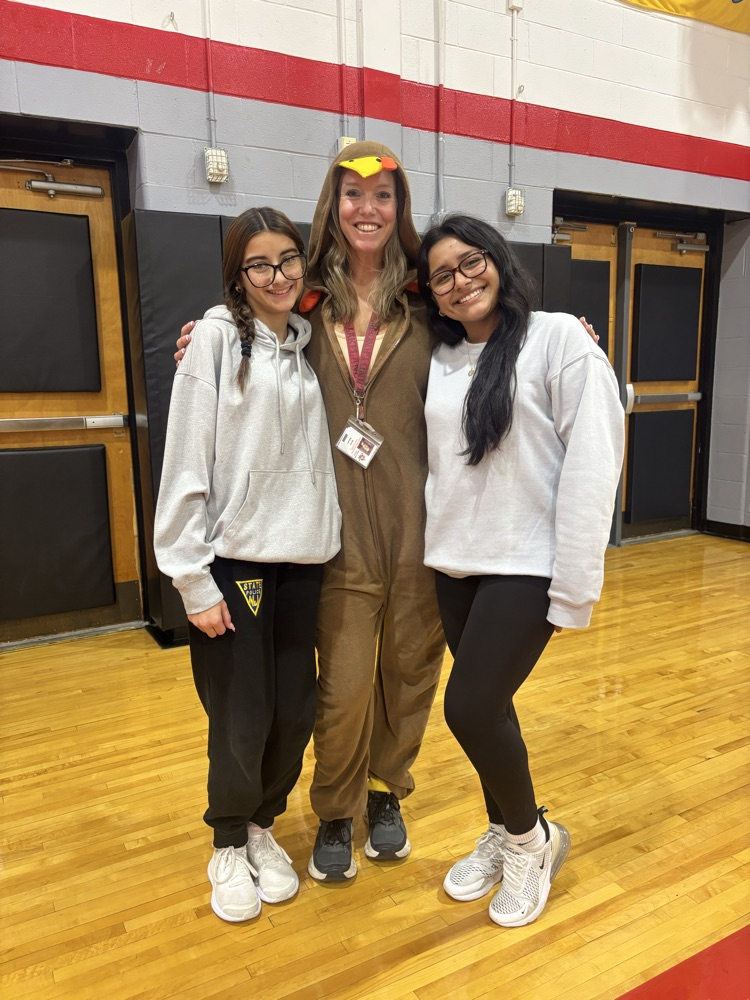 student council “Turk a teacher” raised money for the center for food action!