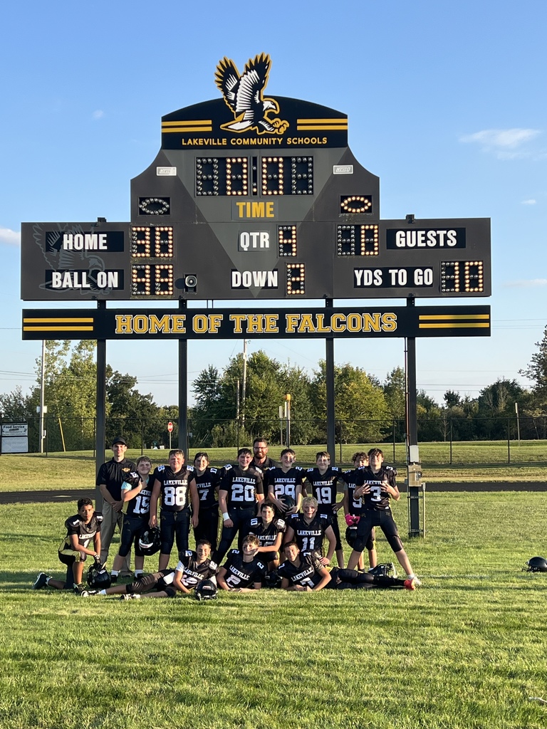 CONGRATULATIONS TO OUR MIDDLE SCHOOL FOOTBALL TEAM!  Great win over Birch Run 30-0
