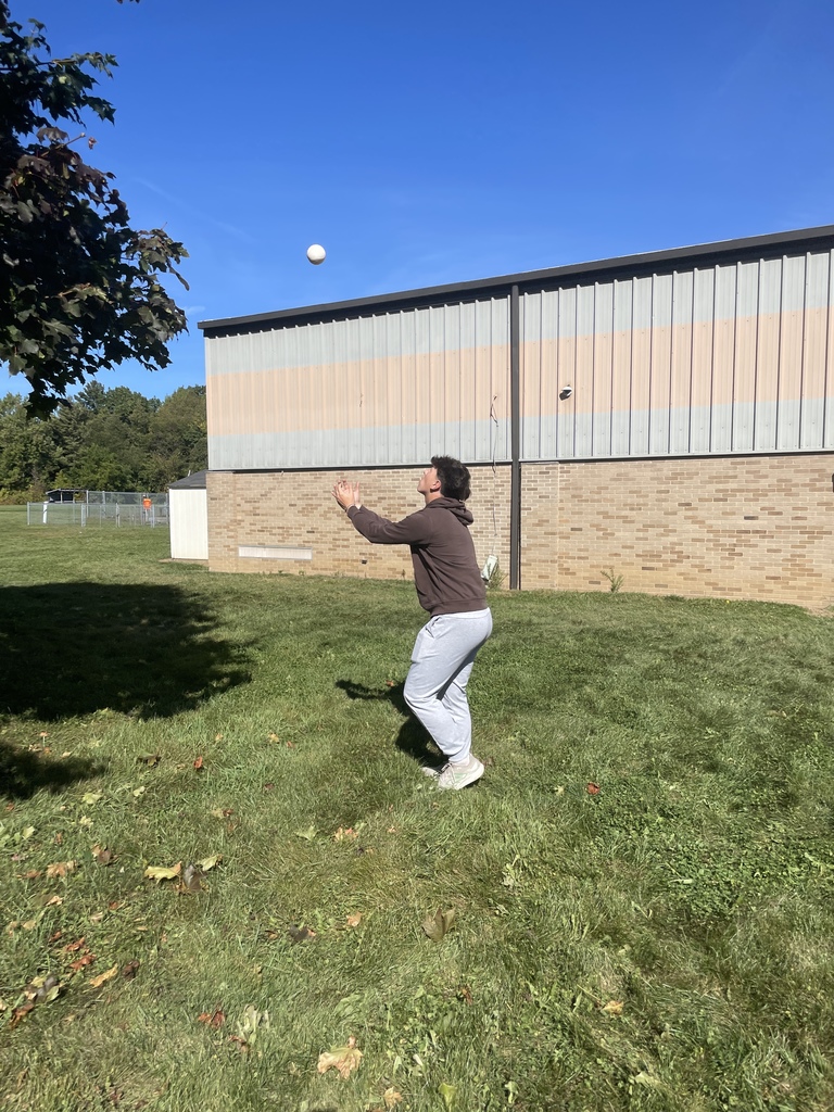 Freshman using gravity calculations to get ball height and velocity. Fun in the sun!