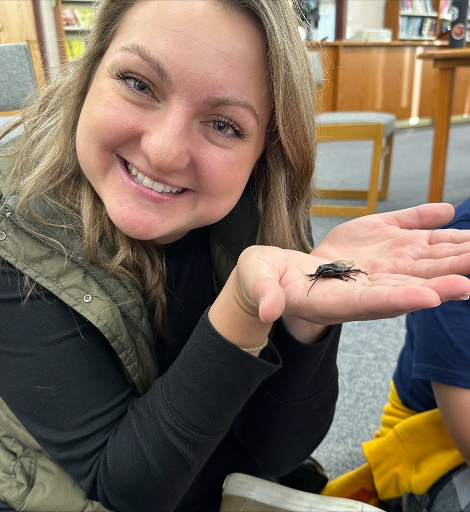 For Mar came to talk with 5th graders in preparation for their field trip on Thursday. Students learned about ecosystems, how parts of ecosystems are connected, invasive species, and predator vs prey.