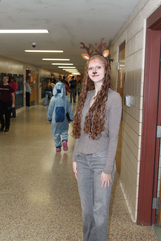 It's HOMECOMING WEEK!  Middle Schoolers have spirit!  PJ Day and Character Day!