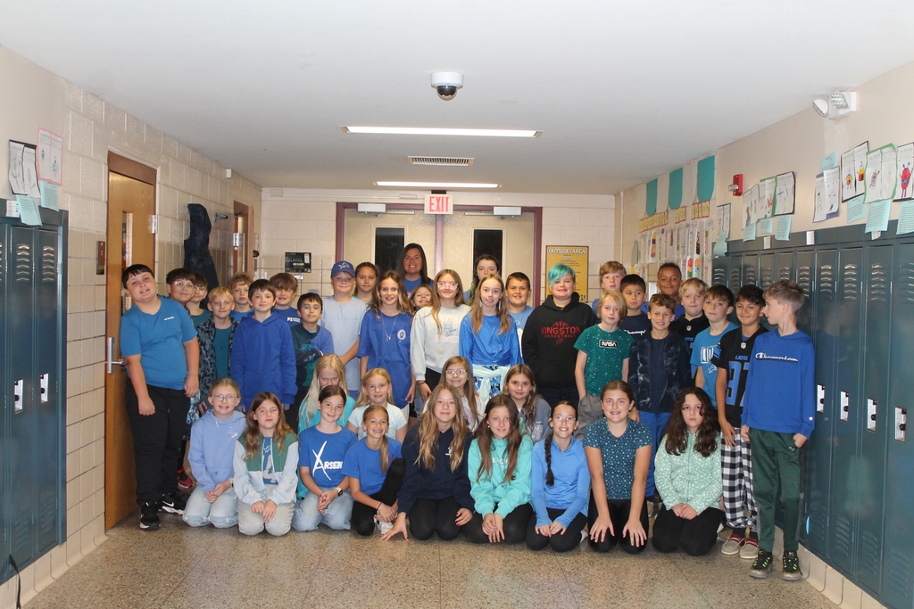 It's HOMECOMING WEEK! Middle Schoolers have spirit! Class Color Day!
