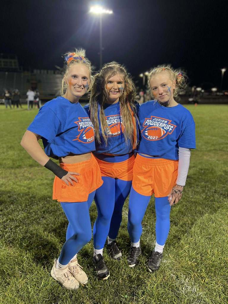 It was a cold wet night for some serious fun with the Juniors vs. Seniors Powder Puff Game! Seniors came out on top 24-6!