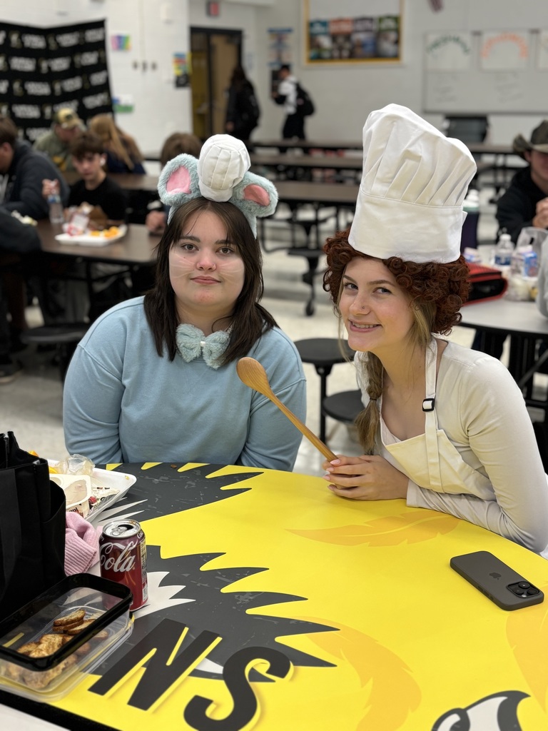It's HOMECOMING WEEK! High Schoolers have spirit! Dress as your favorite Disney Character Day!