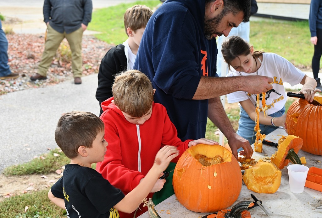 The LakeVille Falcons Wrestling Club hosted a Pumpkin Carving Party and had a great turnout!  Thanks to all who attended and to Tormyn Wilson for these great photos!