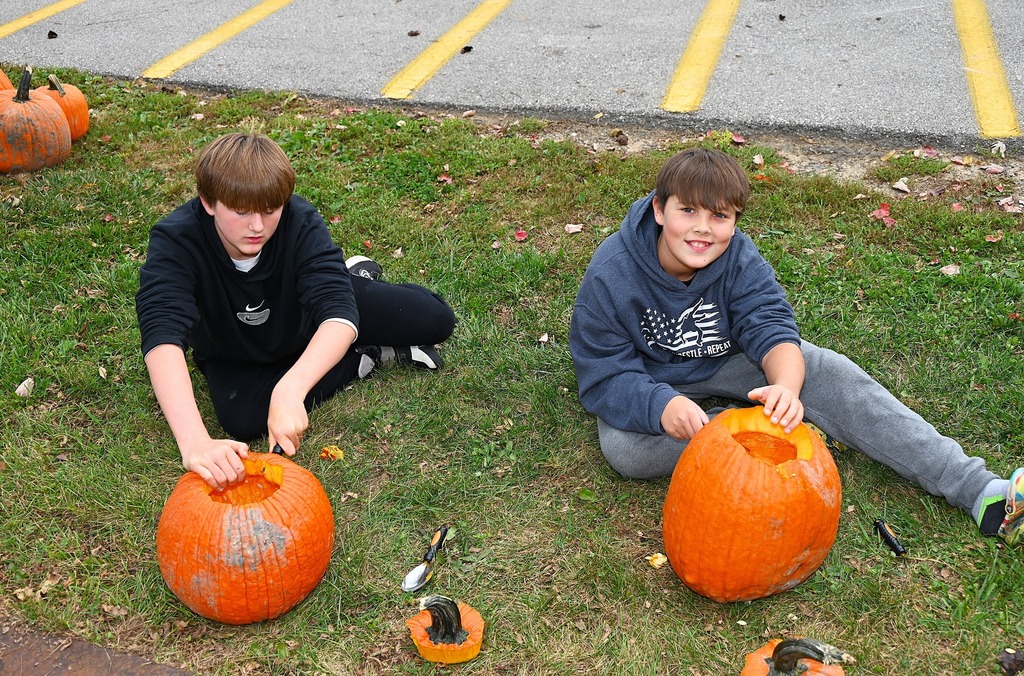 The LakeVille Falcons Wrestling Club hosted a Pumpkin Carving Party and had a great turnout!  Thanks to all who attended and to Tormyn Wilson for these great photos!
