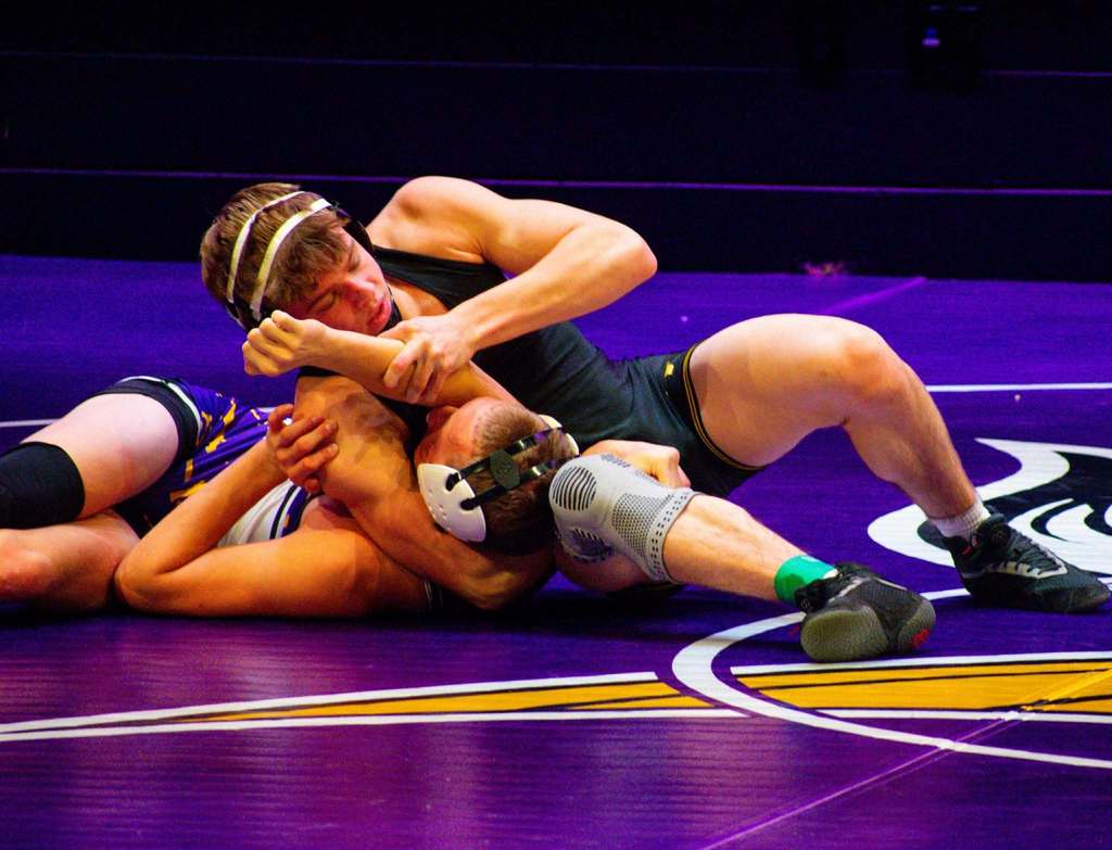 Wrestling vs. Swan Valley