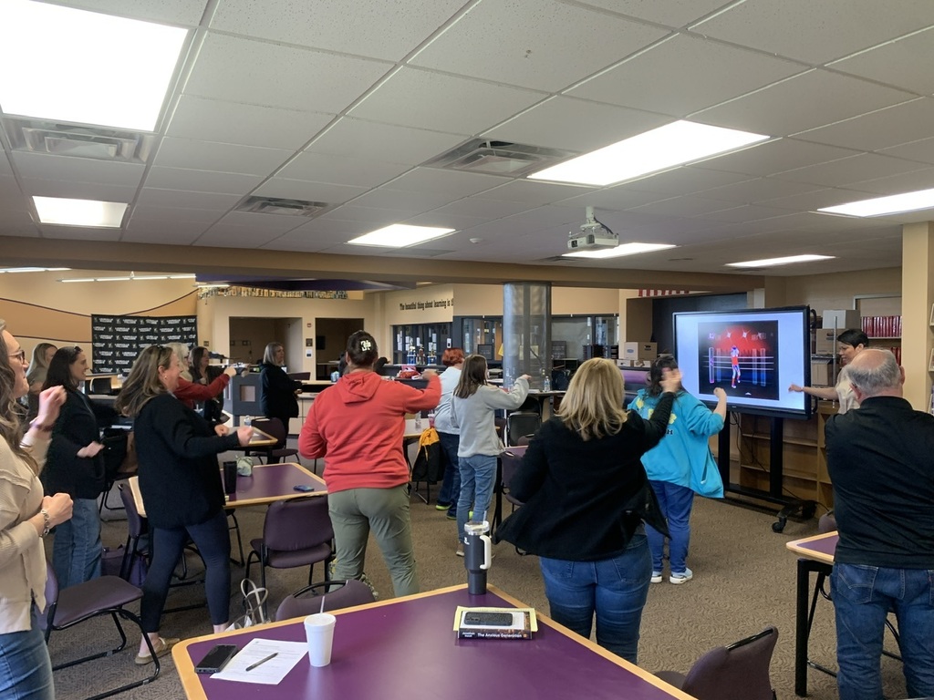 LakeVille teachers had a professional development day where they learned about special education best practices, the impact of technology on students, restorative practices and physical activity, movement and thr impact on achievement. Special thanks to Dr. Rebecca Hasson from University of Michigan for leading one of our sessions. 