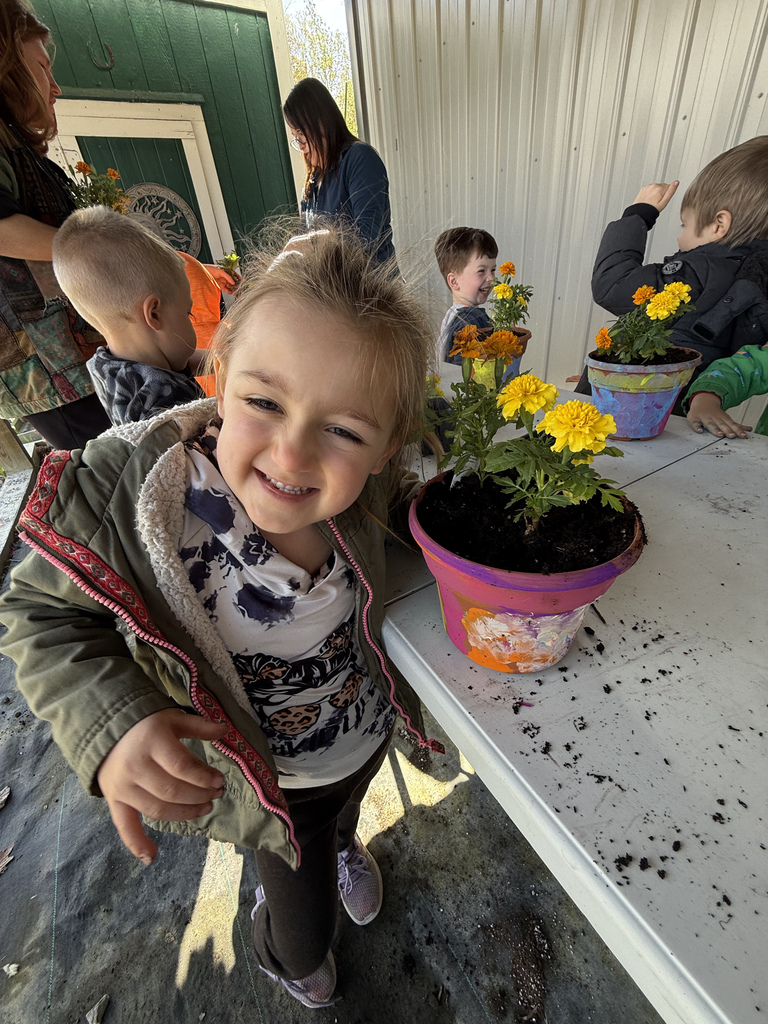 GSRP Students appreciate the generosity of Tau Gardens, Otisville