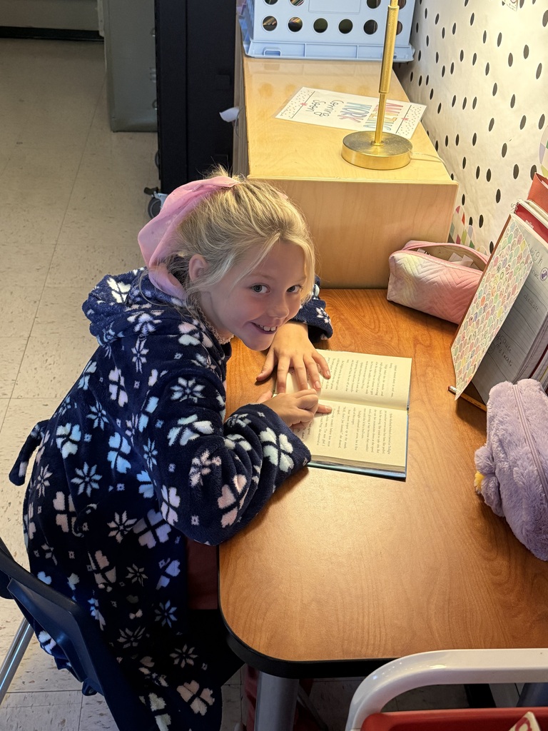 Homecoming week! Fun photos from Columbiaville - PJ Day and Twin Day!