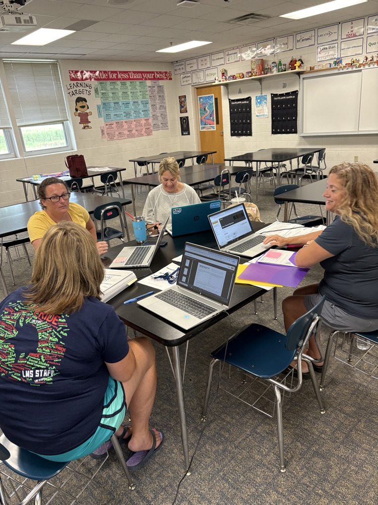 midd school math team engaged in on-demand learning