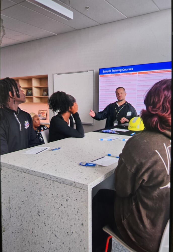 LHS students in the future readiness hub at LHS talking to VDOT