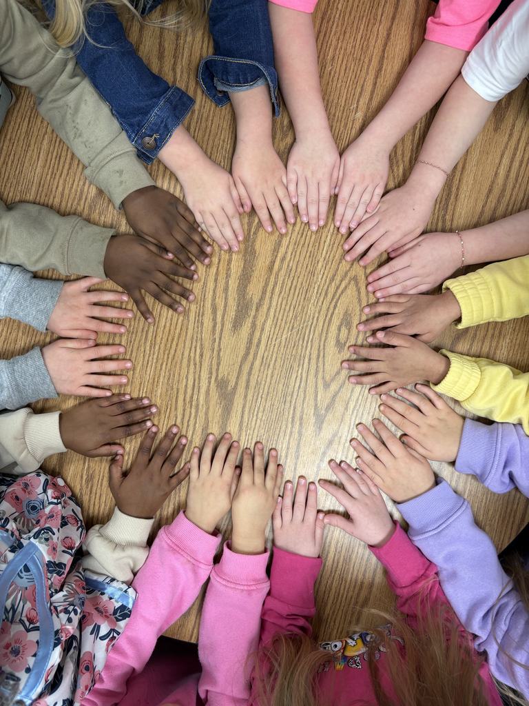 100 fingers picture