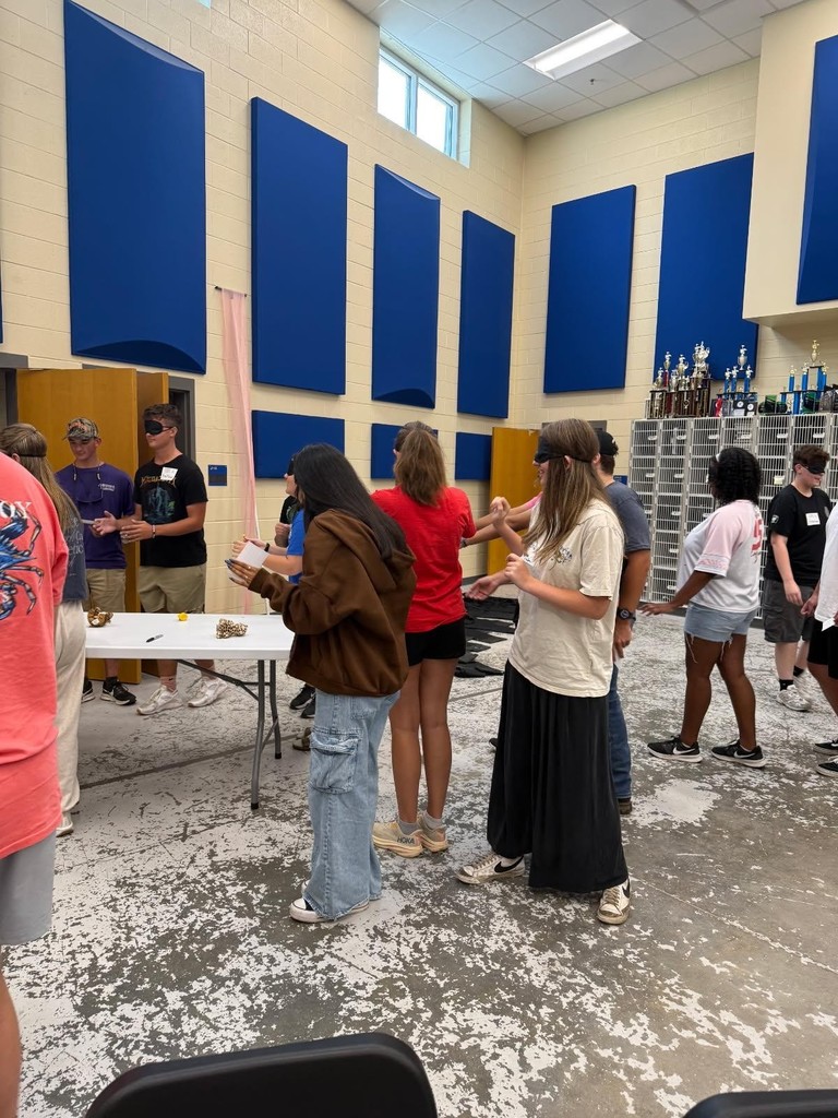 ILHS Band Leadership Camp. High school students participating in a leadership activity.