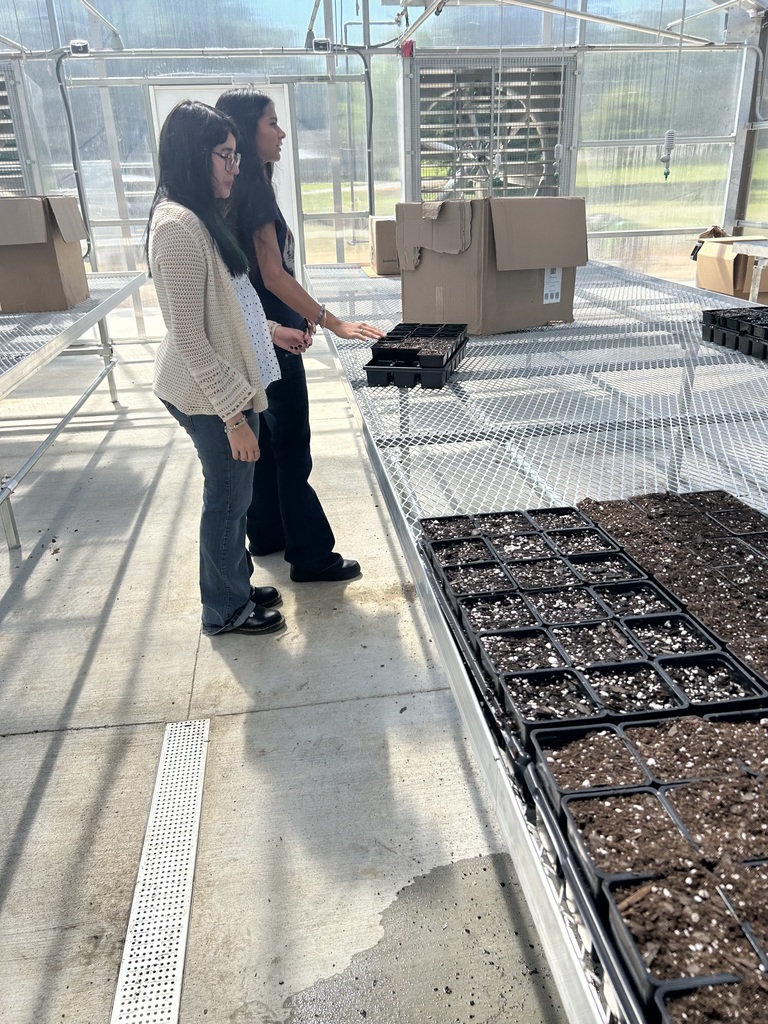 LCSDCC Horticulture Students Planting in Greenhouse