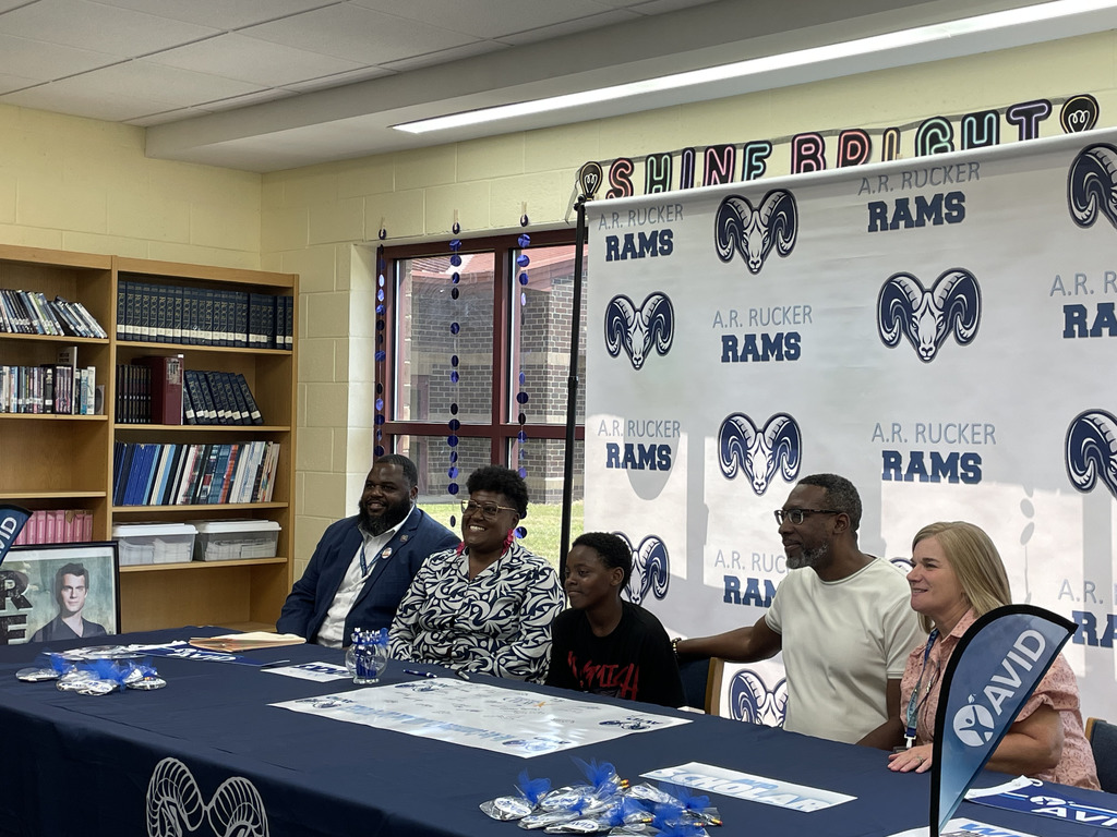 AVID Signing Day