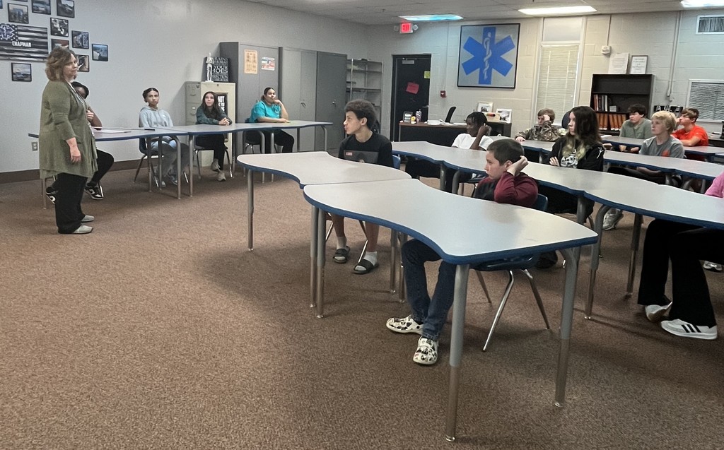 LCSDCC 8th grade tour AJMS