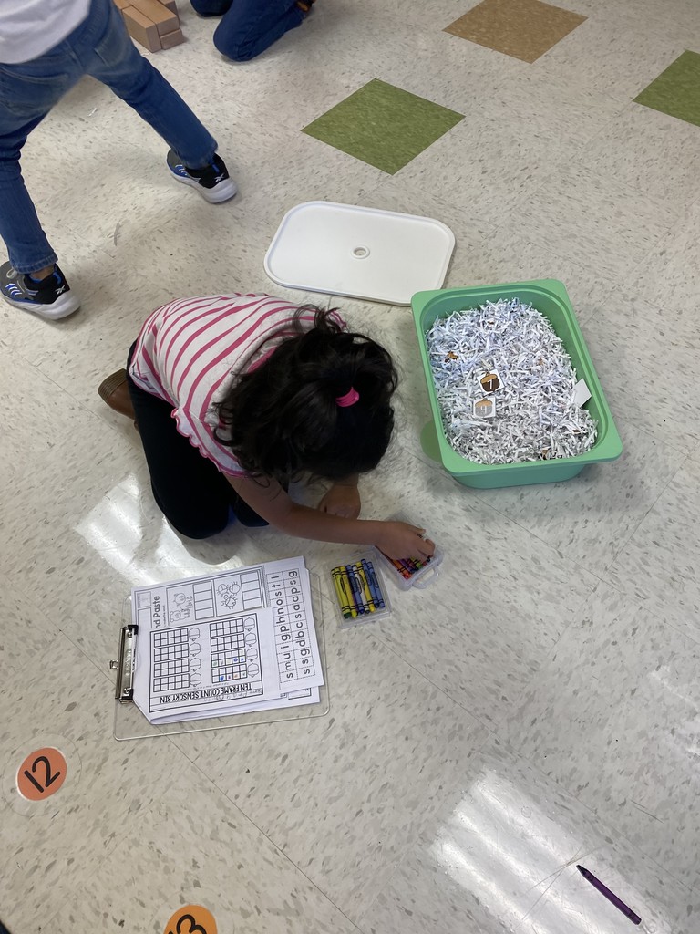 students working in Ms Kamenick's class