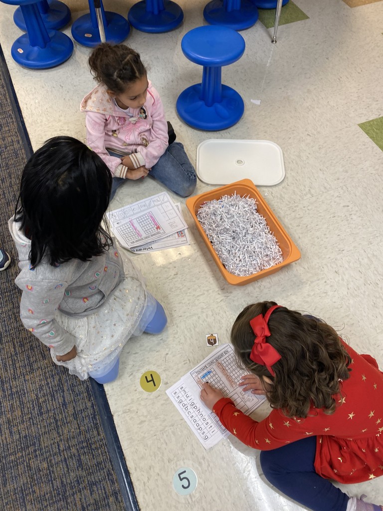 students working in Ms Kamenick's class