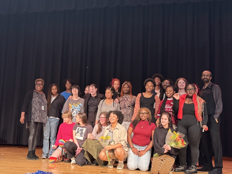 image of drama actors