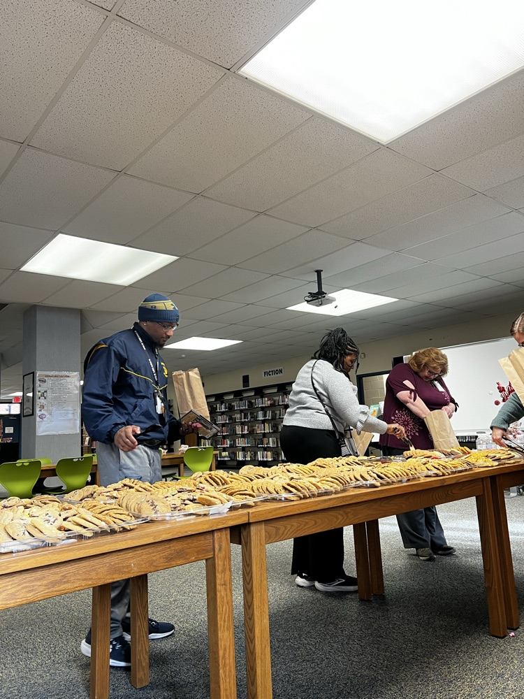 image of holiday cookies