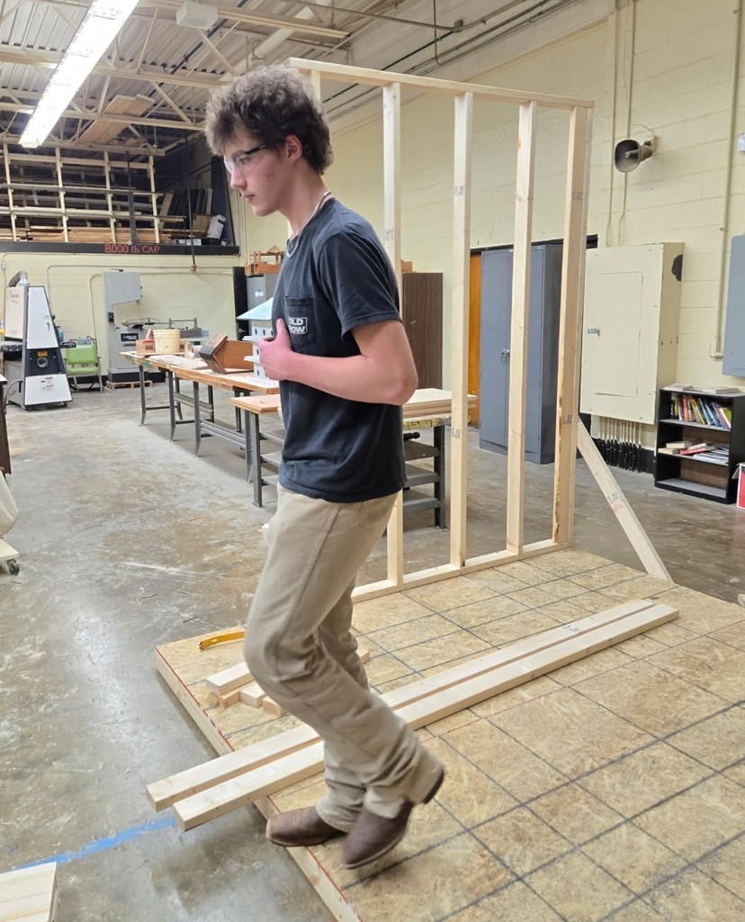 LCSDCC Carpentry SkillsUSA Team