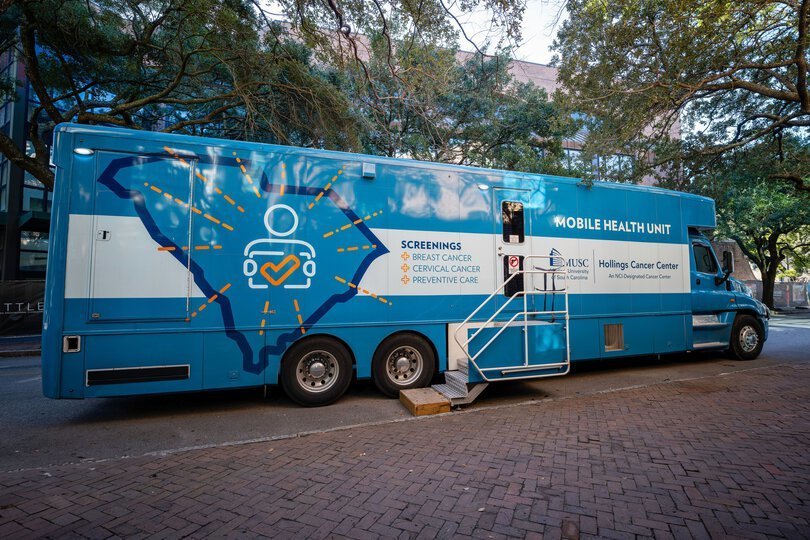 Image of vaccination van