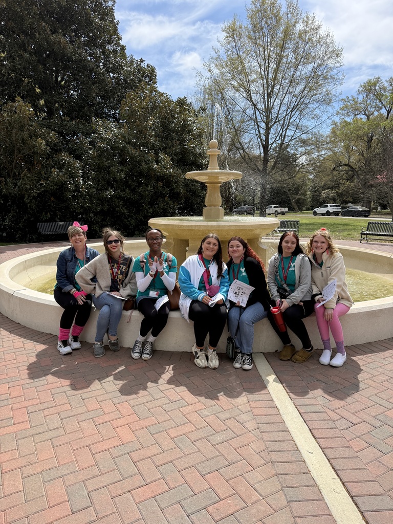 Picture of cadets by water fountain