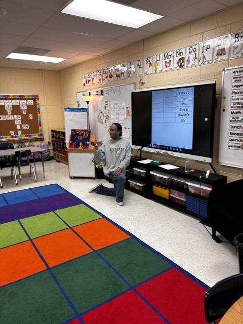 Jacqueline teaching.