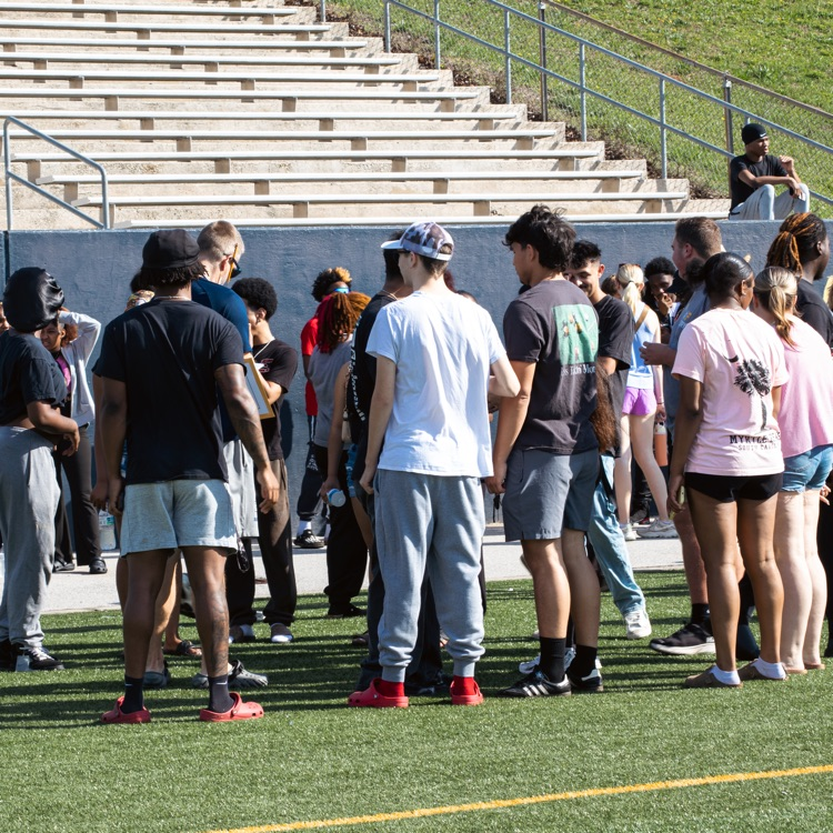 LHS graduation practice