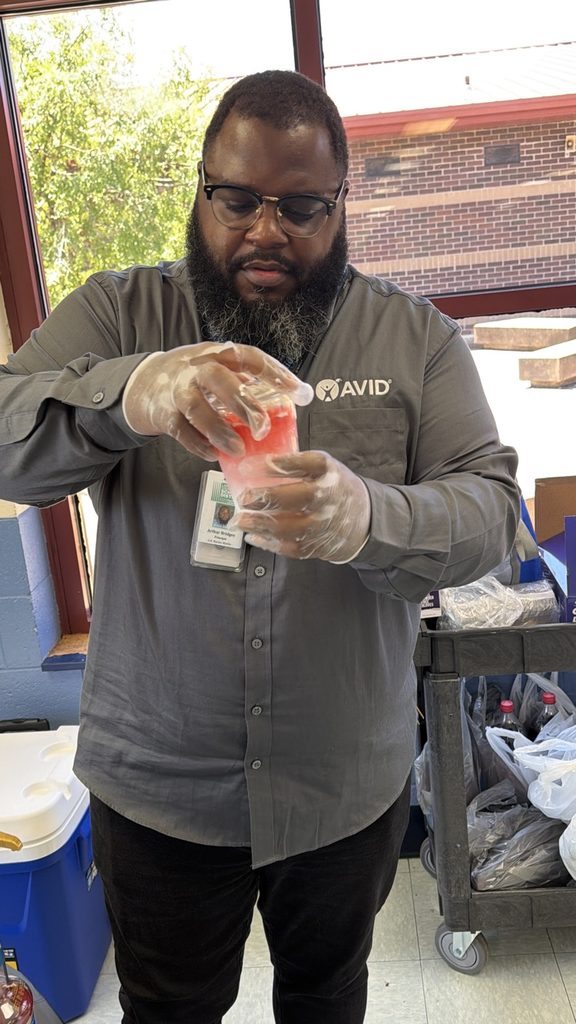 making the drinks