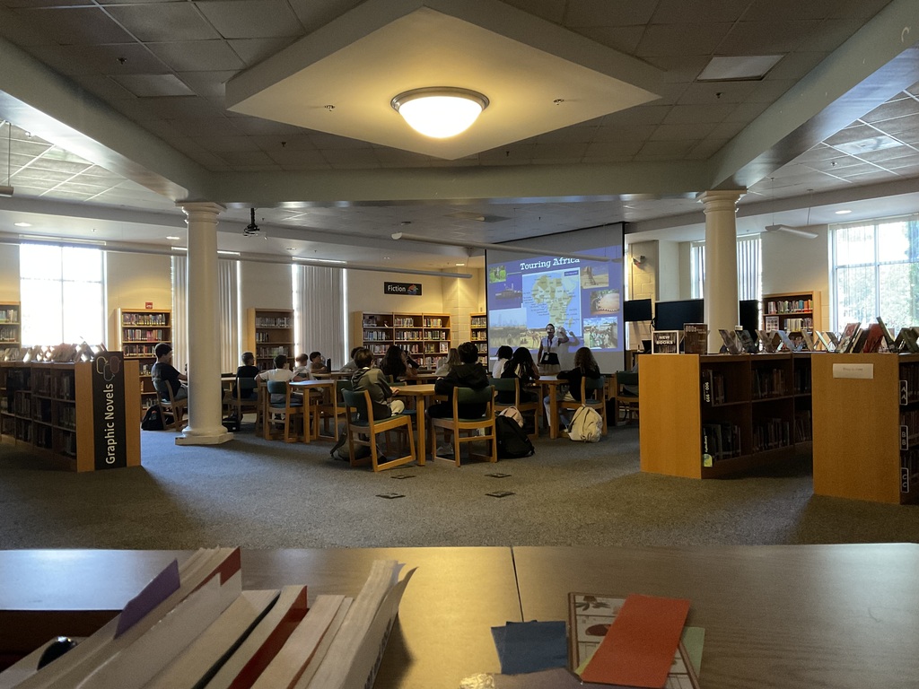 Students learning about Africa