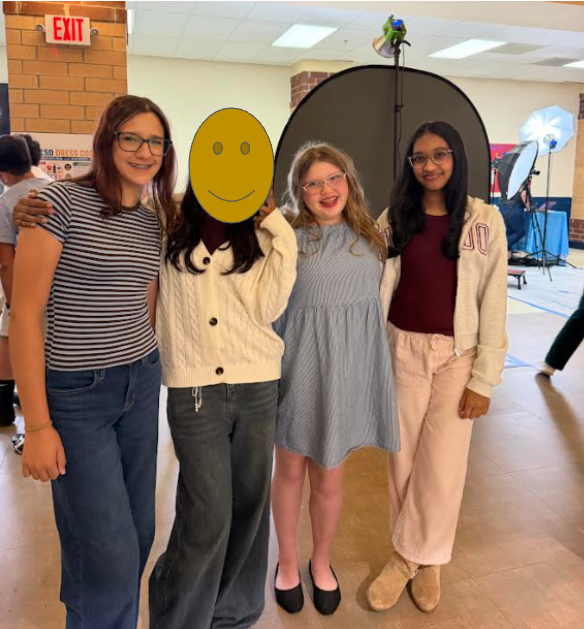 image of students waiting to get picture taken 