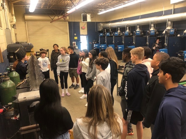 ILMS 8th Grade Tours