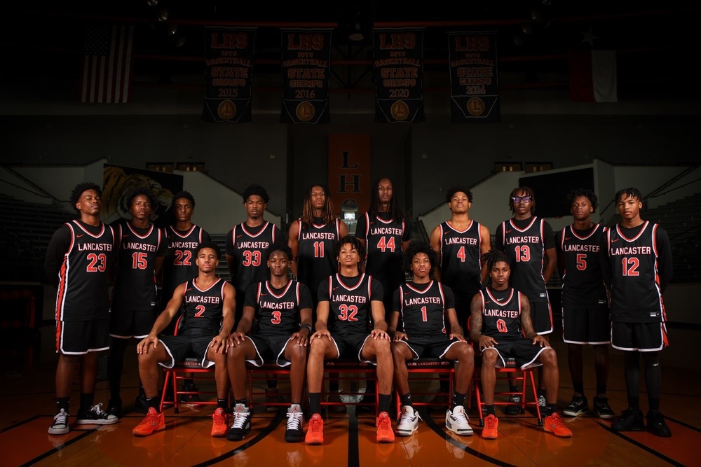 2025-2026 Tiger Varsity Basketball Team