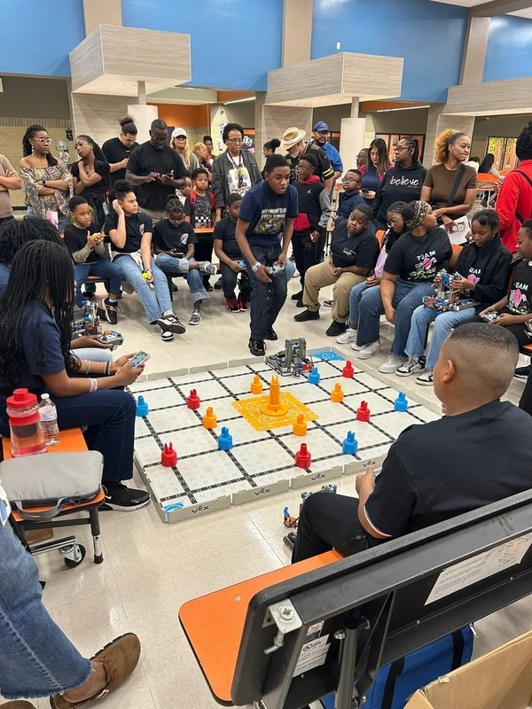 Lancaster ISD Hosts Inaugural Tournament of Tigers Robotics Competition