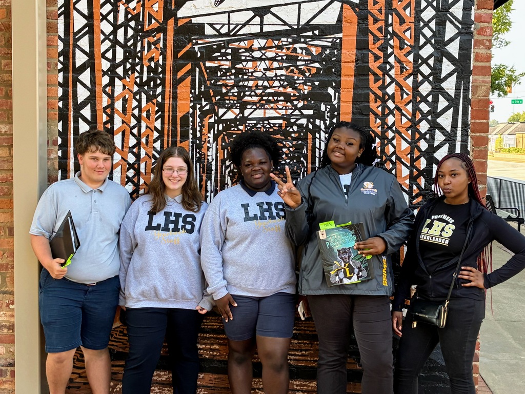 Last week, our yearbook staff hit the town 🌆, visiting local businesses 🏪 to sell ads for the 2025–2026 yearbook 📚. We had a great time connecting with the community 🤝 while working hard 💪 to make this year’s book the best yet! ✨📖