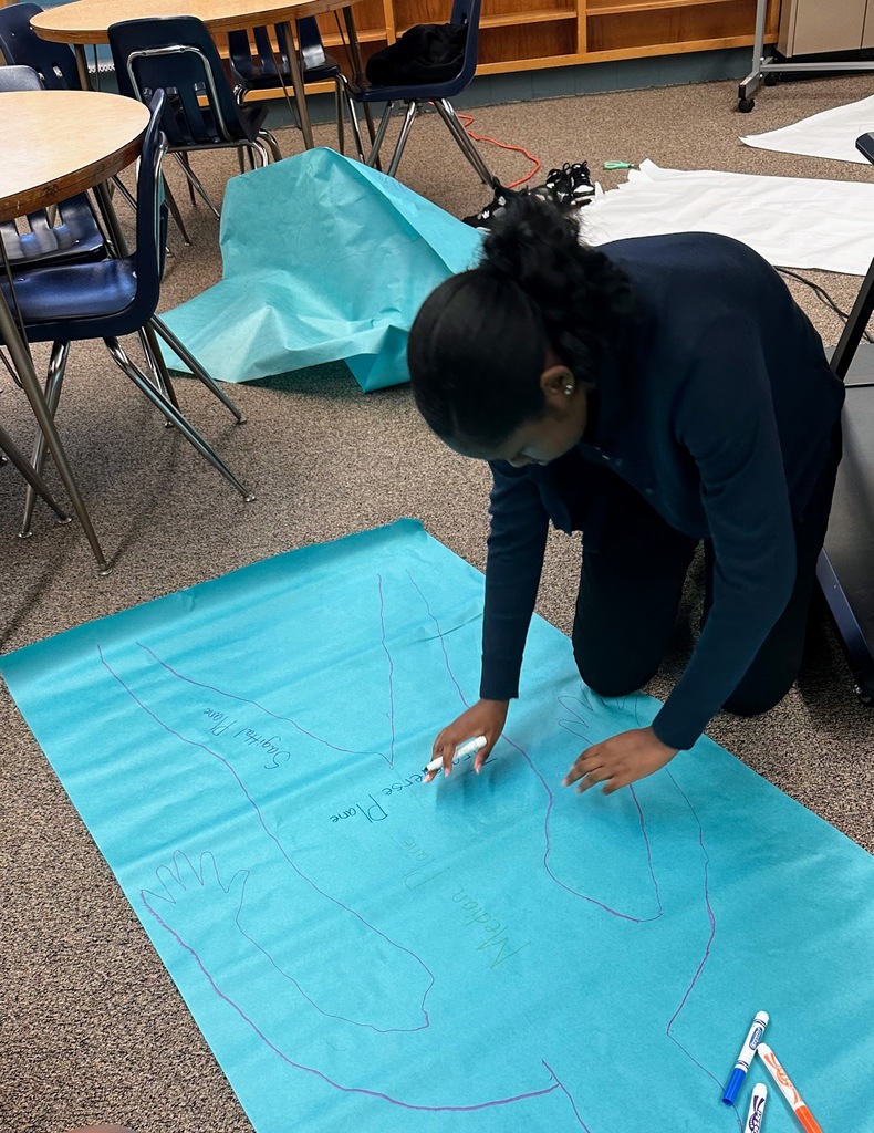 The Human Body Functions & Structures class took their learning beyond the classroom and into the library last week! 🏃‍♂️➡️📖  They were diving into anatomical planes ✍️🫀 and needed some extra space to stretch out and explore the concepts hands-on.