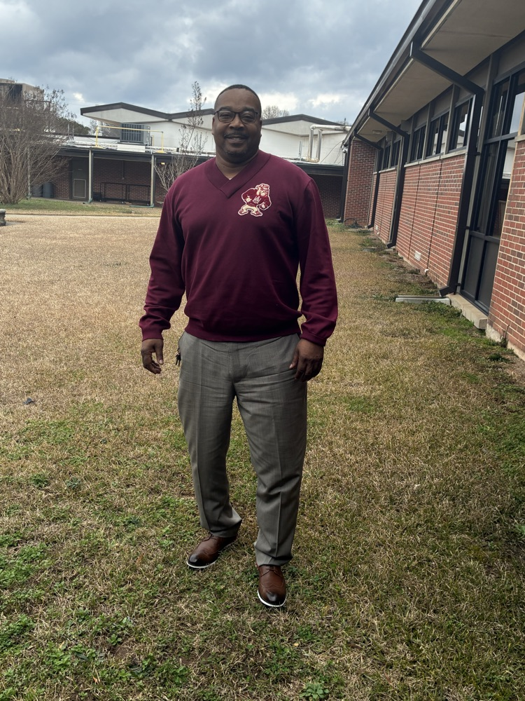 📚 Here are a few students celebrating College & Career Day and imagining tomorrow’s opportunities.