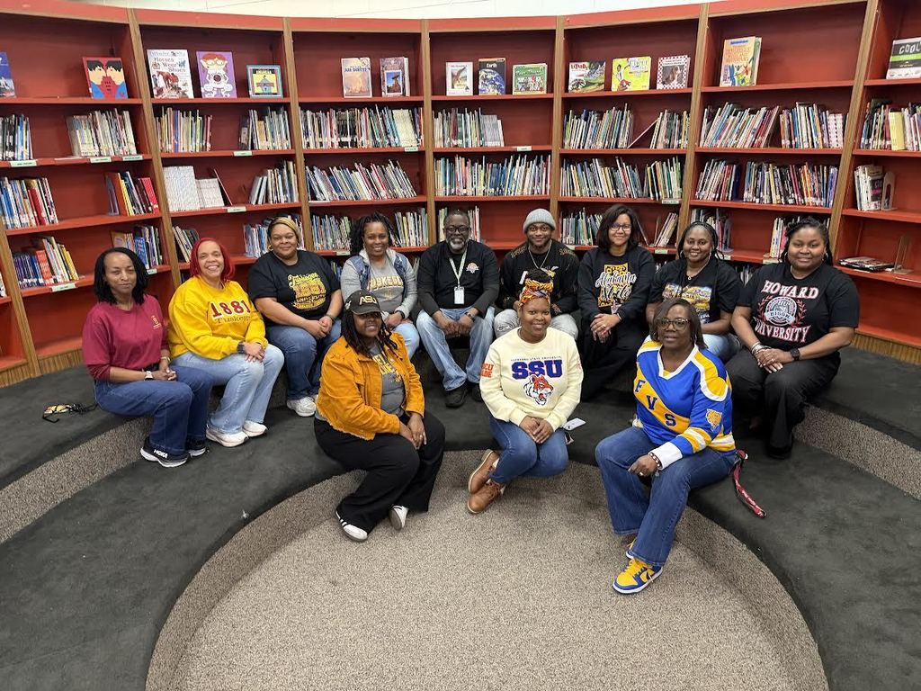 In celebration of Black History Month, we proudly recognize the enduring legacy of Historically Black Colleges and Universities (HBCUs). These institutions have paved the way for generations of scholars, leaders, innovators, and changemakers by expanding access to education and opportunity. Through resilience, excellence, and commitment to community, they have shaped countless success stories and continue to empower future generations. Today, we honor their impact, their history, and the bright futures they continue to build. 💛🖤 #BlackHistoryMonth #HBCUPride #EducationMatters #CelebrateLegacy En celebración del Mes de la Historia Afroamericana, reconocemos con orgullo el legado duradero de las Universidades e Instituciones de Educación Superior Históricamente Afroamericanas (HBCU, por sus siglas en inglés). Estas instituciones han abierto el camino para generaciones de estudiantes, líderes, innovadores y agentes de cambio, ampliando el acceso a la educación y a nuevas oportunidades. A través de la resiliencia, la excelencia y un firme compromiso con la comunidad, han impulsado innumerables historias de éxito y continúan empoderando a las futuras generaciones. Hoy honramos su impacto, su historia y el brillante futuro que siguen construyendo. 💛🖤 #MesDeLaHistoriaAfroamericana #OrgulloHBCU #LaEducaciónImporta #CelebrandoElLegado