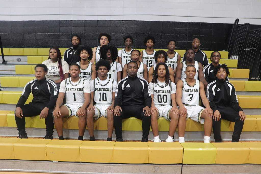 LHS Varsity Boys Basketball Team