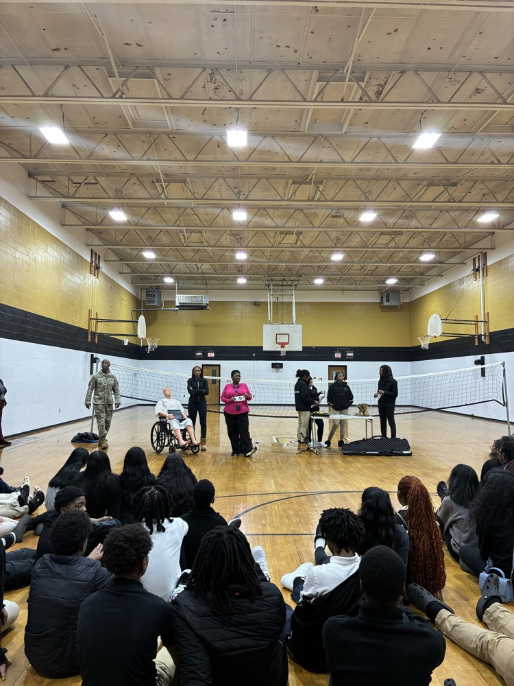 Our teachers showcased their programs and gave 8th graders a look at the exciting CTE opportunities waiting for them in high school!