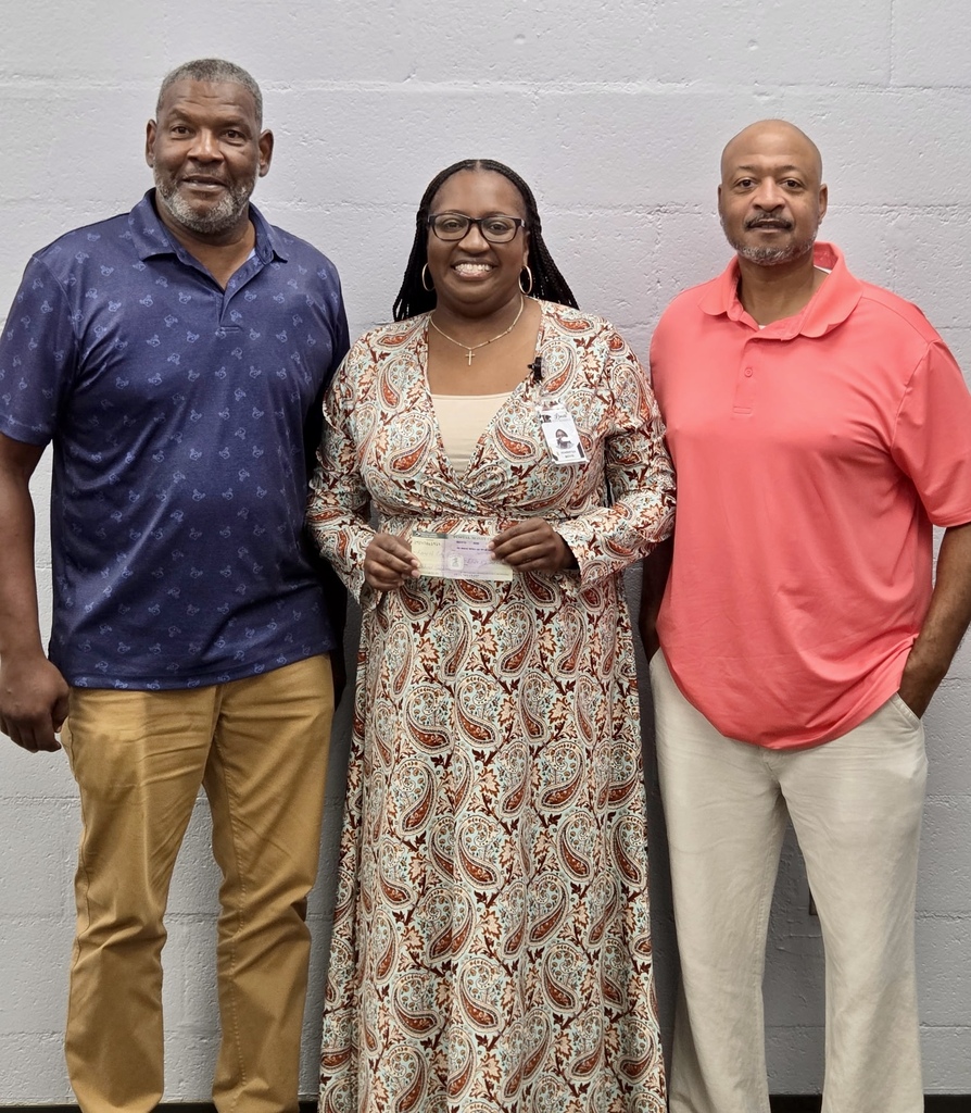 Lanett City Schools extends our sincere appreciation to the Elite 87 Social Club for their generous financial contribution toward school supplies for the students of W.O. Lance Elementary School.  Your generosity and commitment to supporting education help ensure our students have the resources they need for a successful school year. Community partnerships like yours make a meaningful difference, and we are truly grateful for your investment in our students and our future.