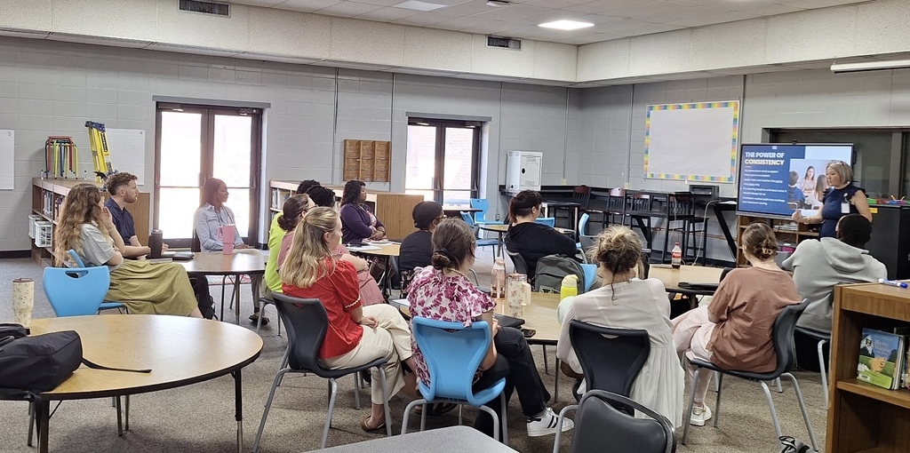 Lanett City Schools recently launched its New & Novice Teacher Academy, designed to support our new teachers and educators with less than two years of teaching experience as they grow and develop in their profession. The academy provides opportunities for professional learning, collaboration, reflection, and practical support to help our newest educators build confidence, strengthen their instructional practices, and create positive learning experiences for our students. At Lanett City Schools, we believe that supporting our teachers is an investment in student success!