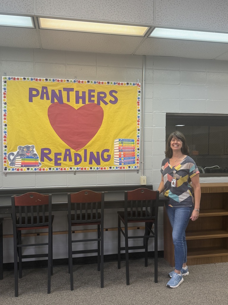 Mrs. Bennet is doing a wonderful job making the media center feel warm, welcoming, and inviting. 📚✨