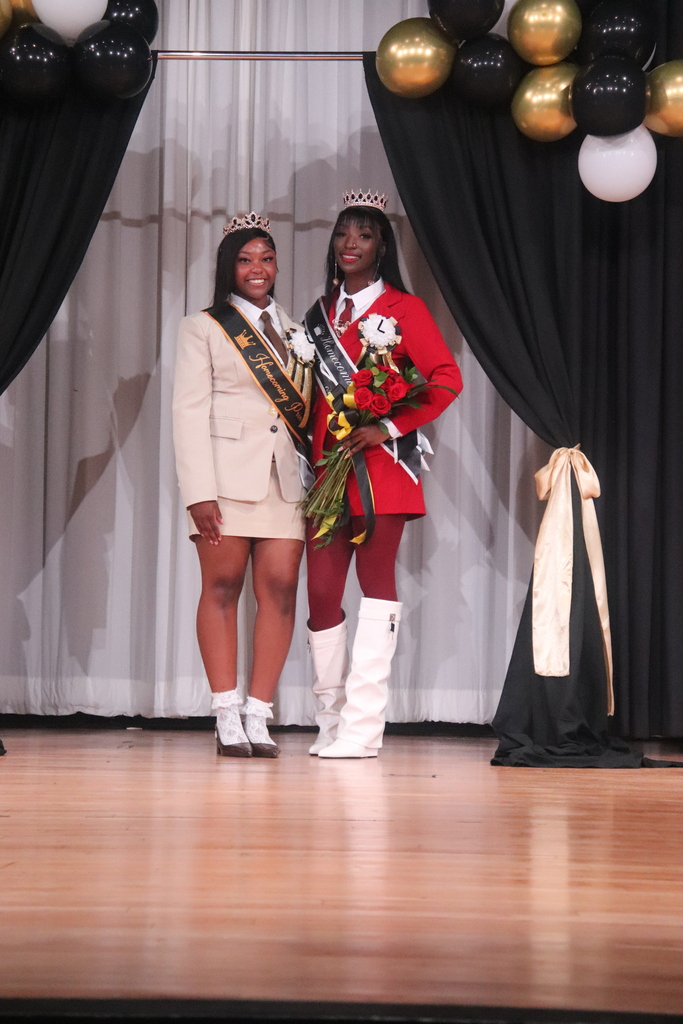 Homecoming girls winners